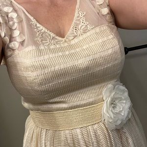 Anthropologie Moulinette Soeurs Poema Dress - Ivory Fine Details Layered size 12